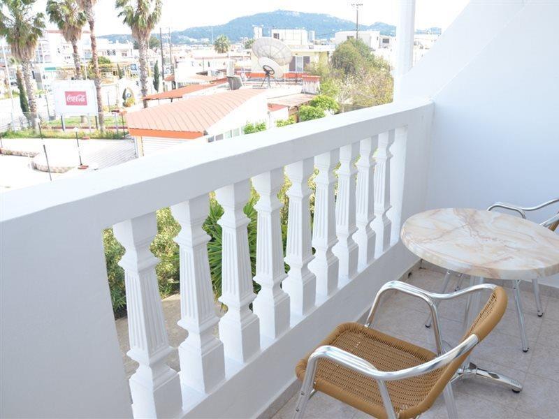 Iatridis Studios Faliraki (Adults Only) Exteriér fotografie