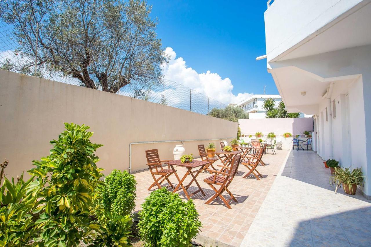 Iatridis Studios Faliraki (Adults Only) Exteriér fotografie